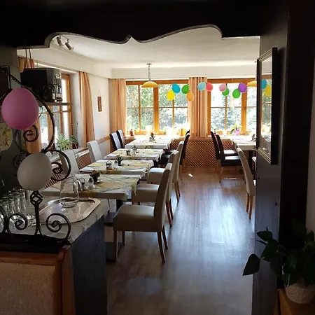 Backer-ferdl Panzio Hotel